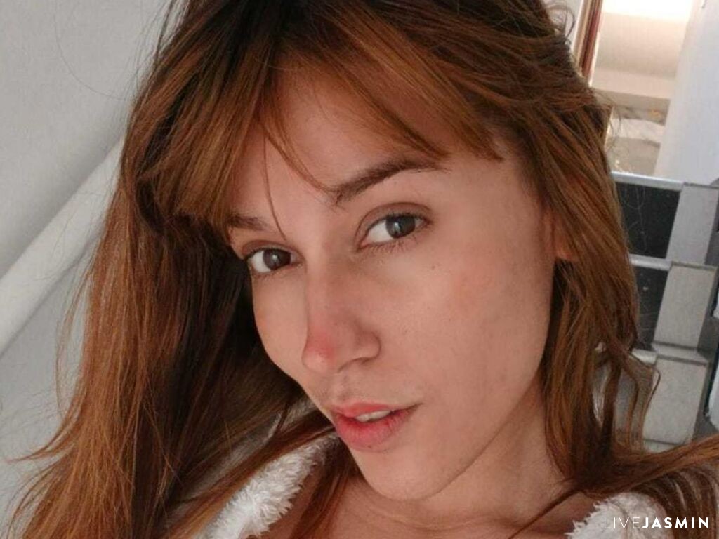 View FawnWein cam profile and live status