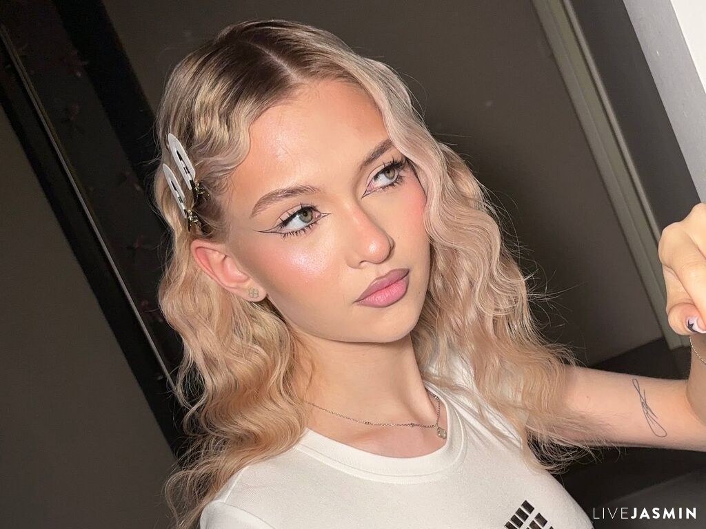 FelicaTapper model profile and live status