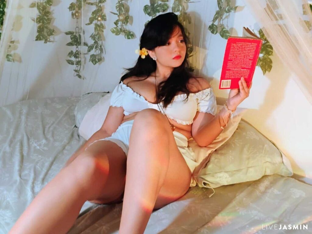 FlorynCottonn LiveJasmin cam profile image