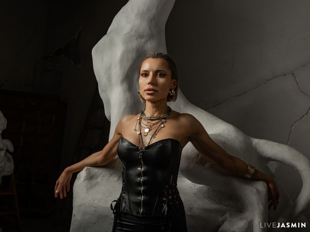 GiaBombero LiveJasmin cam profile image