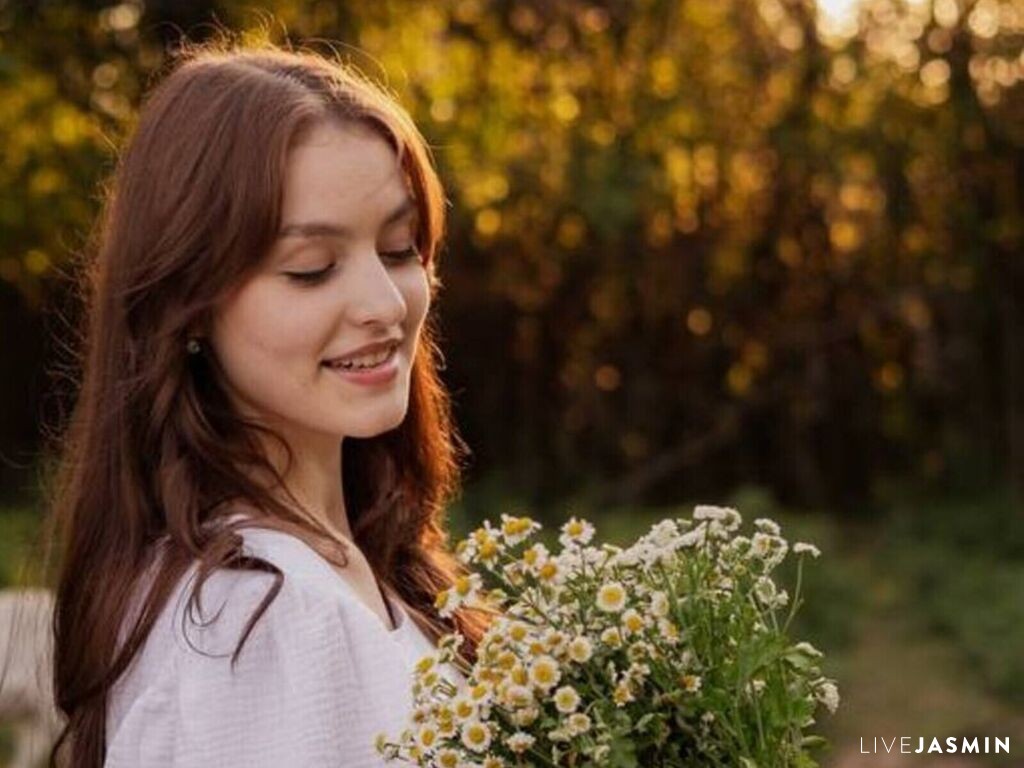 GildedOlivia model profile and live status