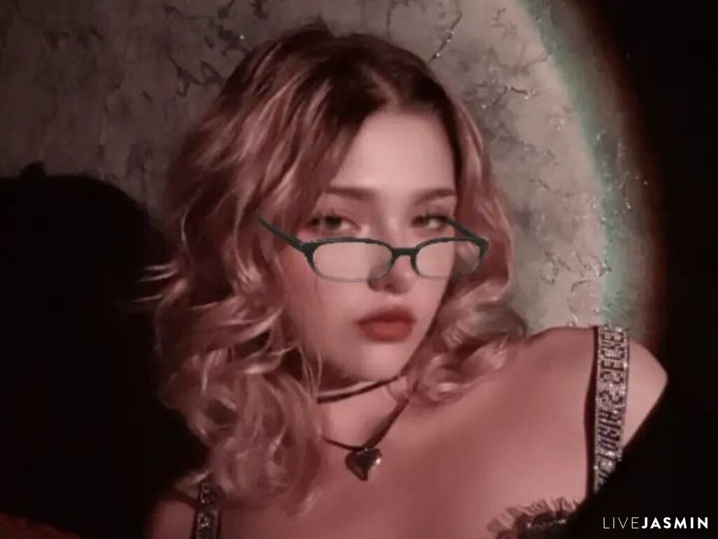 GlynisLathon LiveJasmin cam profile image
