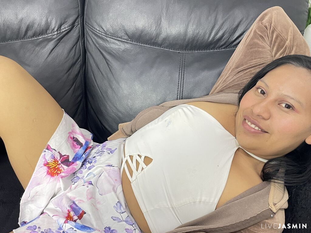 HannaGoldens LiveJasmin model profile