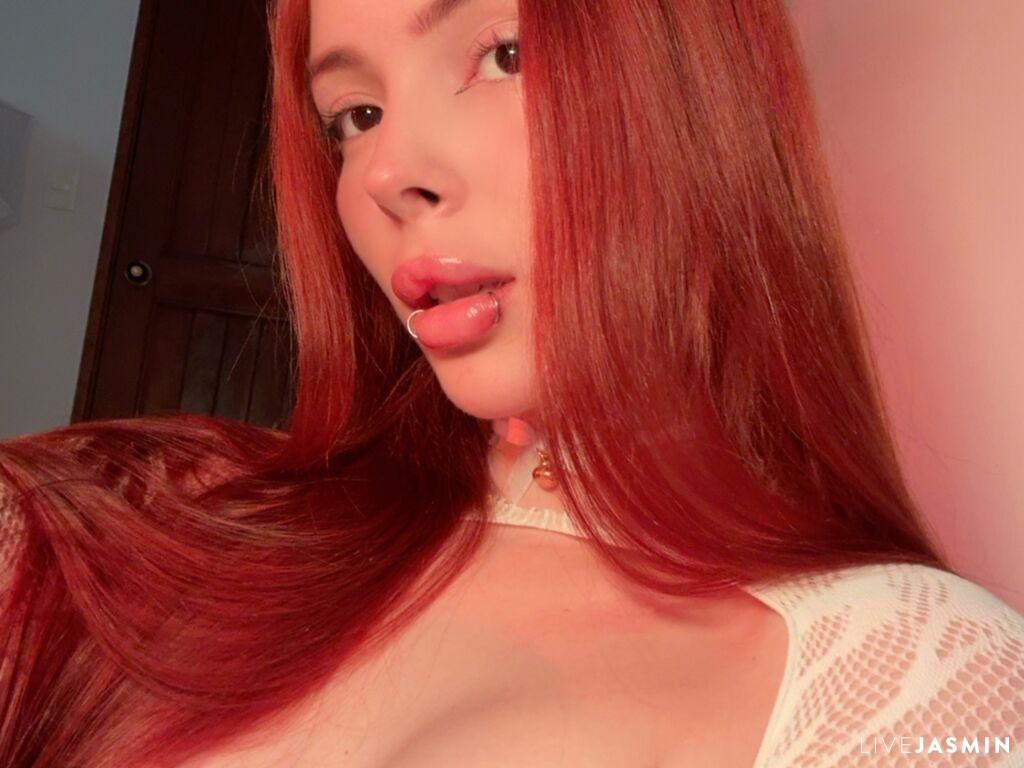 HayleyLan model profile and live status