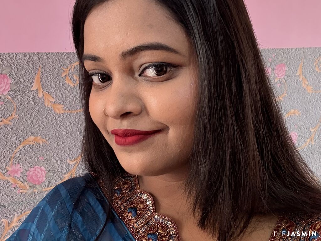 Cam girl profile image for Himusa