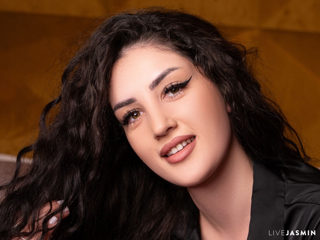 Browse IrisOwen live chat profile