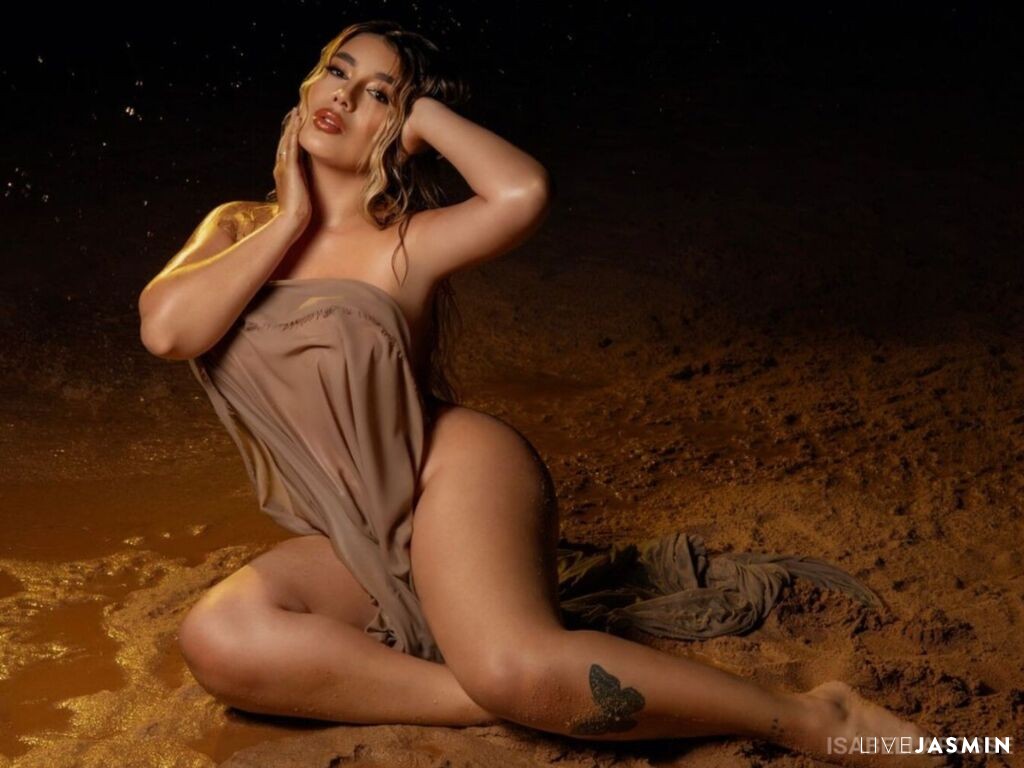 IsabellaRosse LiveJasmin cam profile image