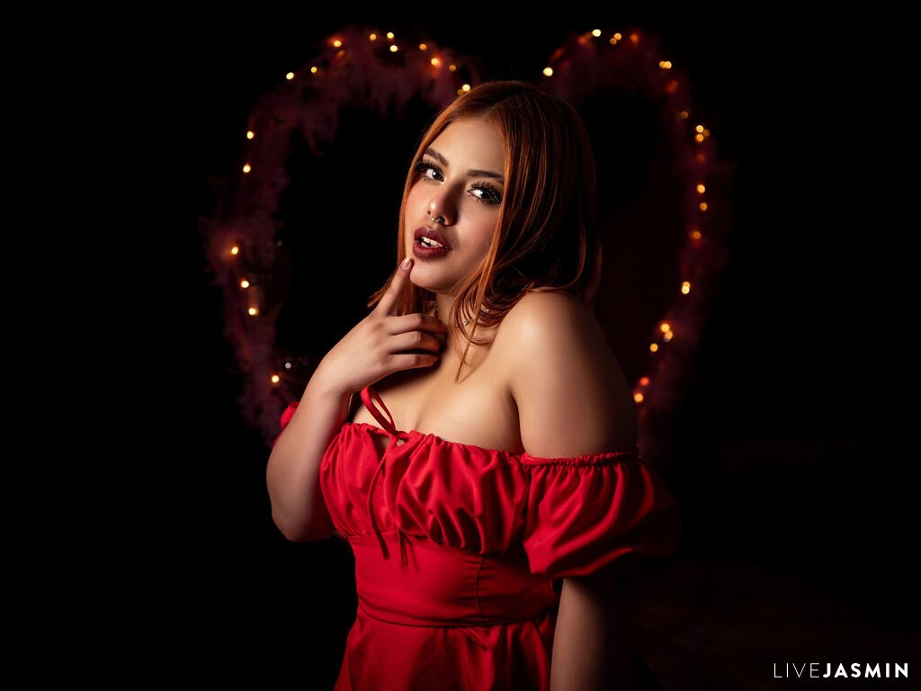 Profile photo for IvonneLogan