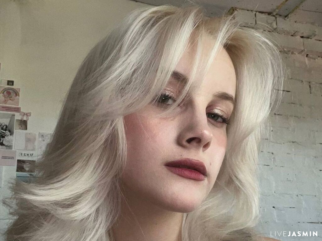 Cam girl profile image for JacintaSaad