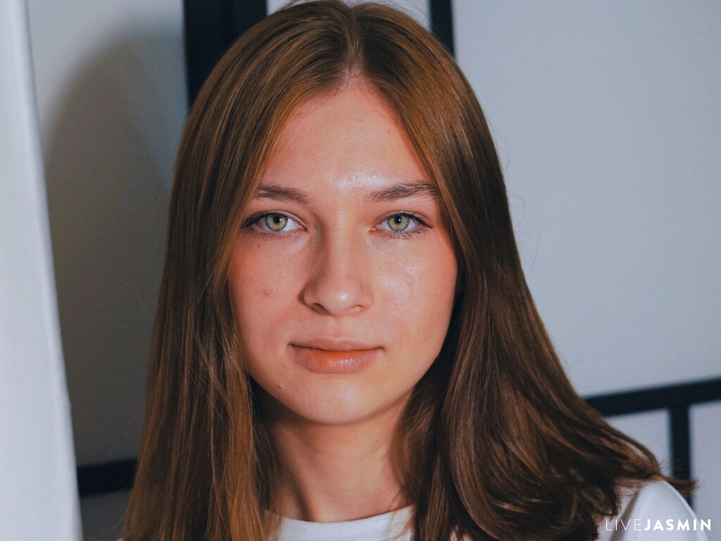 JaniceHumprey model profile and live status