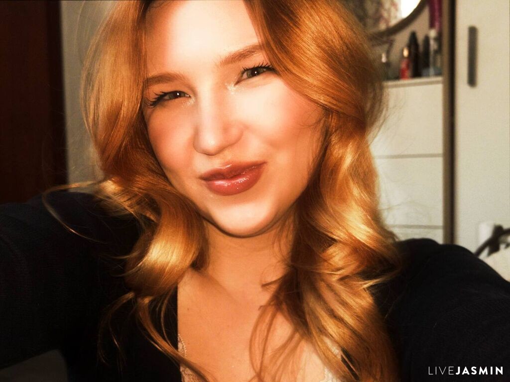 Profile photo for JenetteFolson