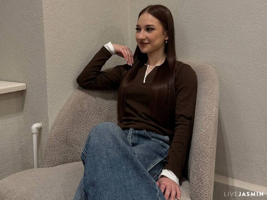 JenneferCatone model profile and live status