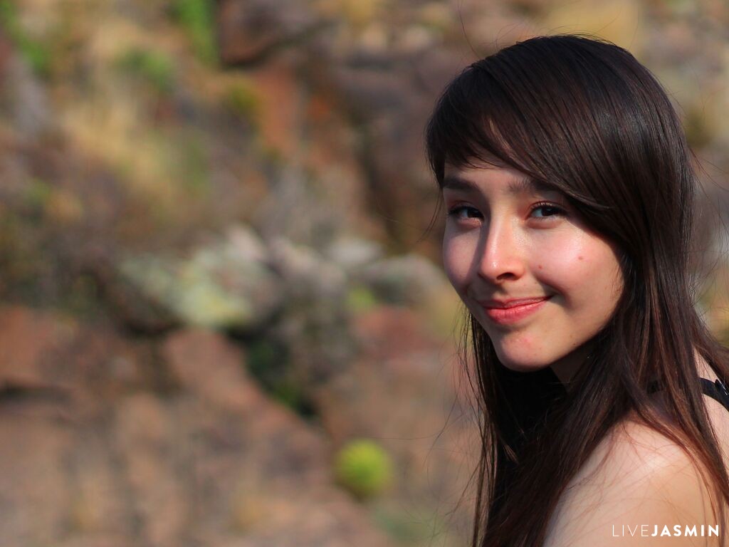 Profile photo for JenniferJansun
