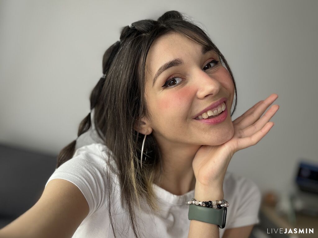 Profile photo for JennyBlaire