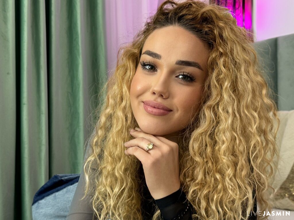 Profile photo for JessyJill