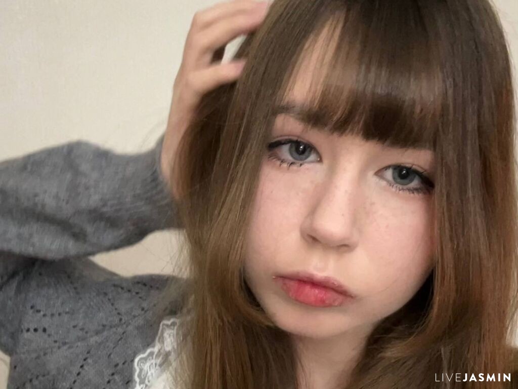 JuanaDasch model profile and live status