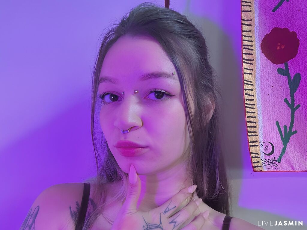 Cam girl profile image for JuliaBoebel