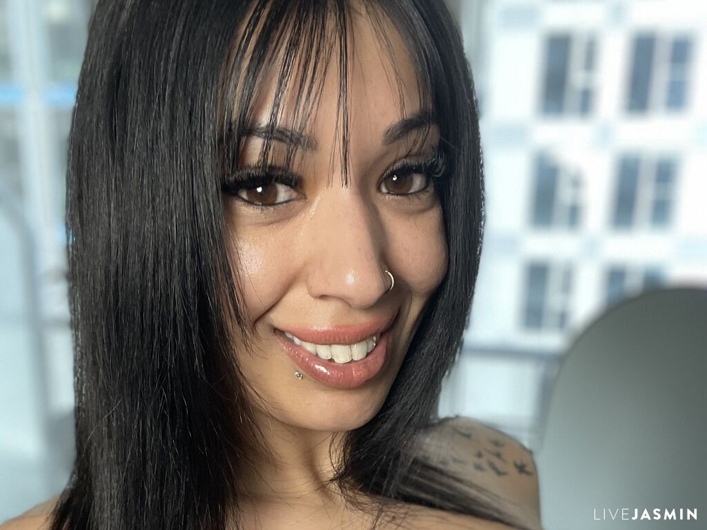 KarandeepSingh LiveJasmin model profile