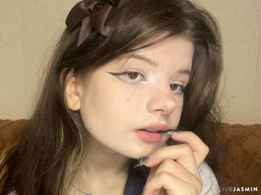 KarolynBerendzen LiveJasmin model profile