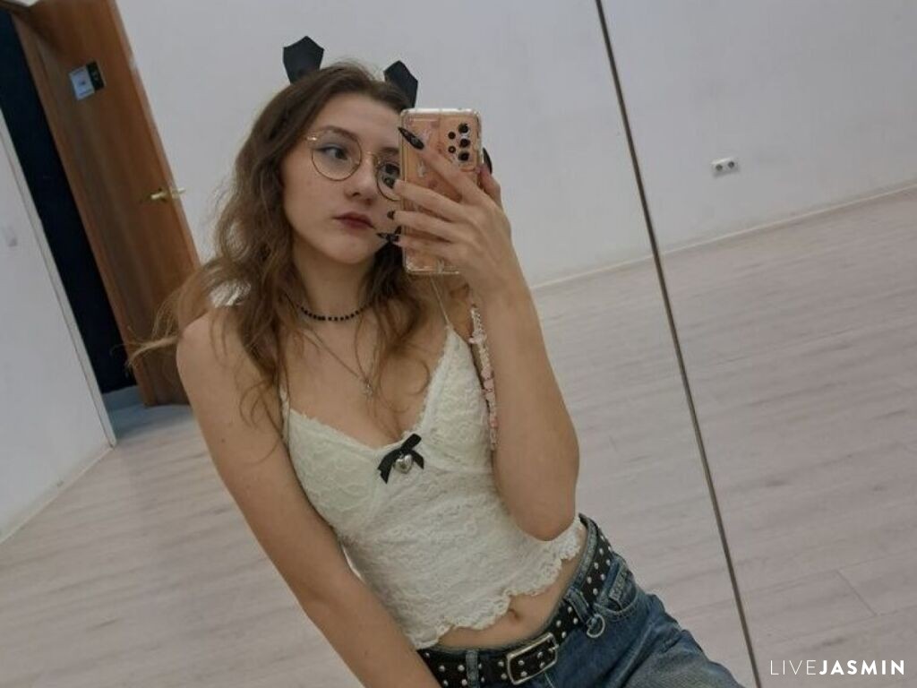 KarryLagerstedt live chat profile