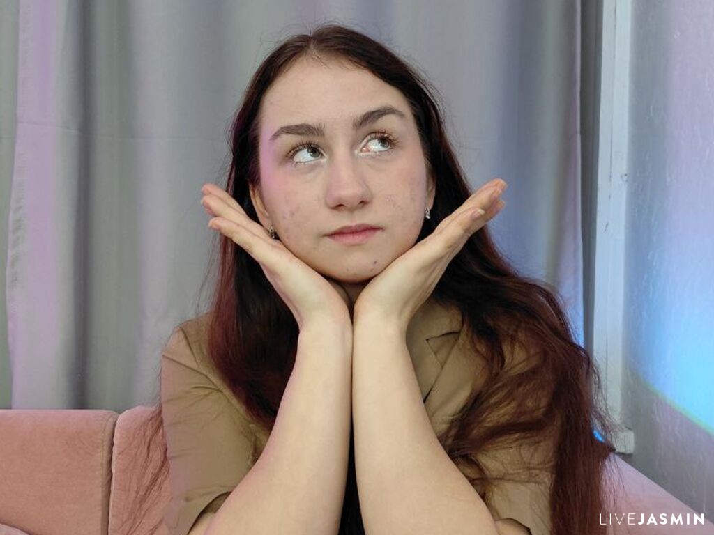 KattrinGolden model profile and live status