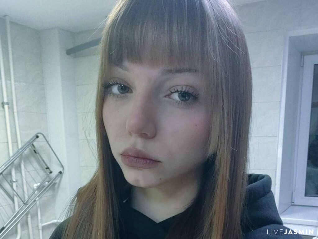 Cam girl profile image for KeeshaSalway