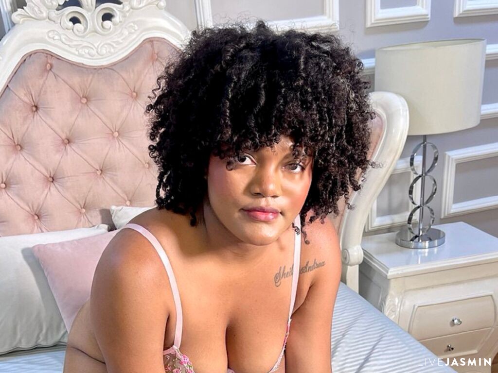 View KeniaSweets live cam profile