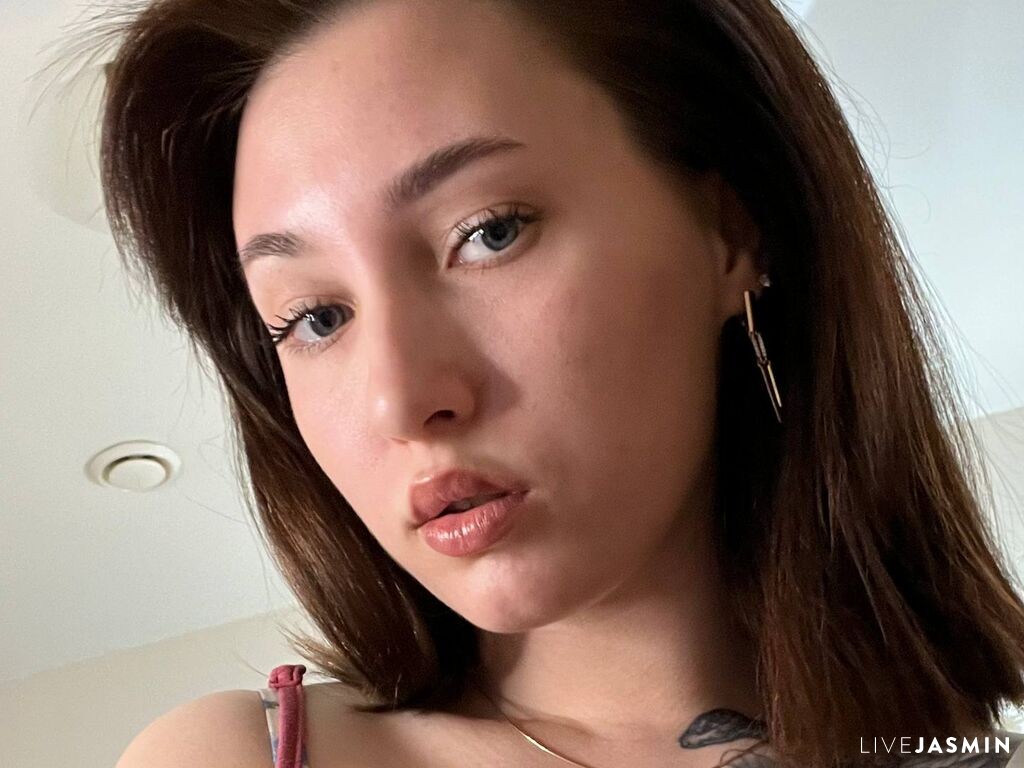 KimberlyDey model profile and live status