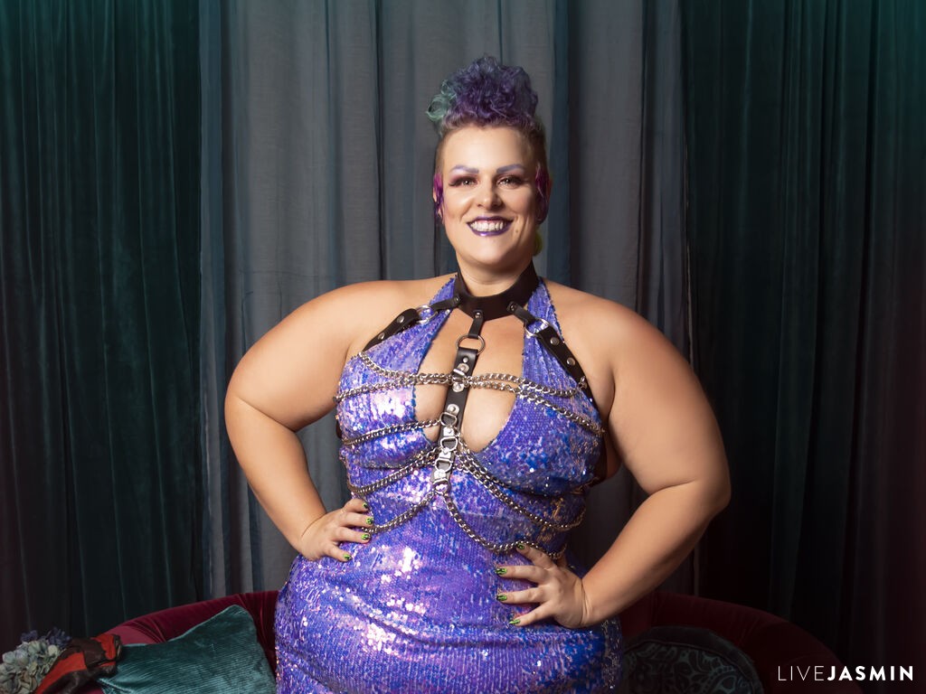 Profile photo for LadyCoquine