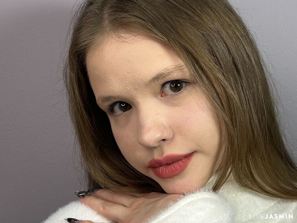 LettyFlamer model profile and live status