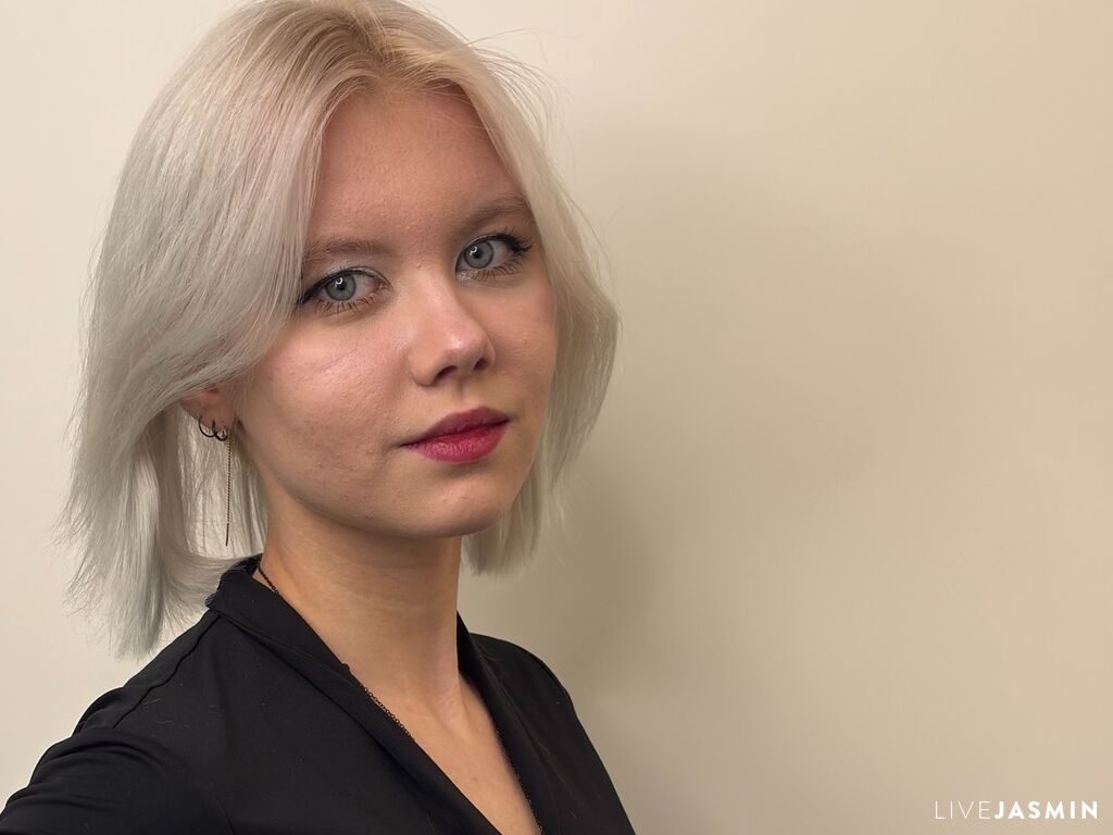 LindsayMcirvin model profile and live status