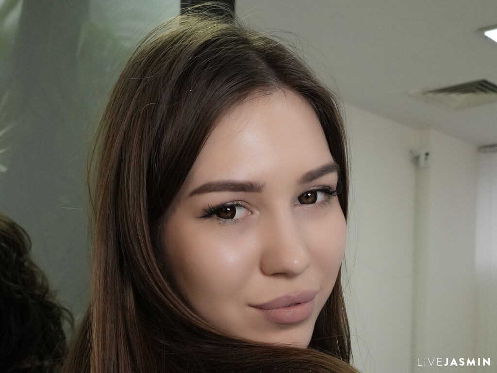 View LindyRehmann cam profile and live status