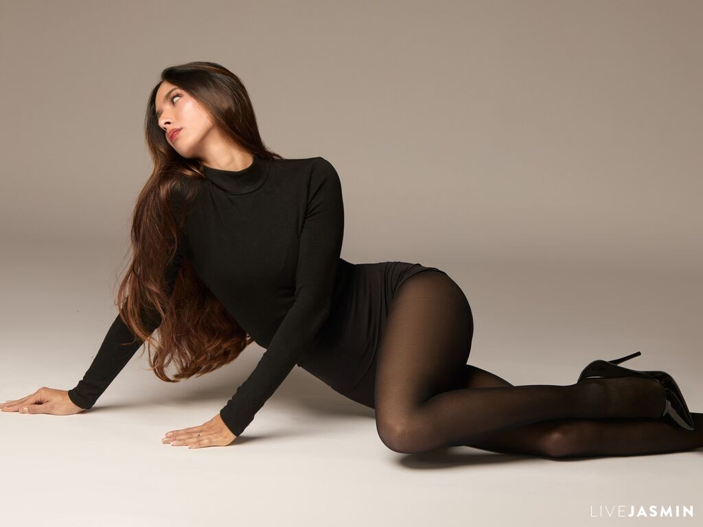 Profile photo for LioraRae