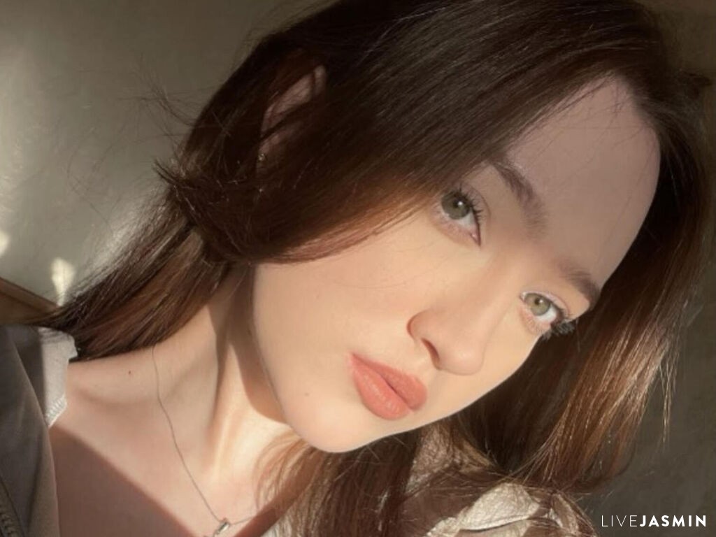 LisanBrown LiveJasmin cam profile image