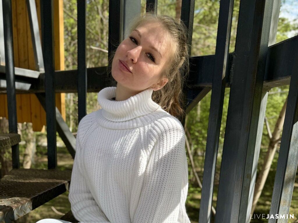 LizbethCatterton model profile and live status