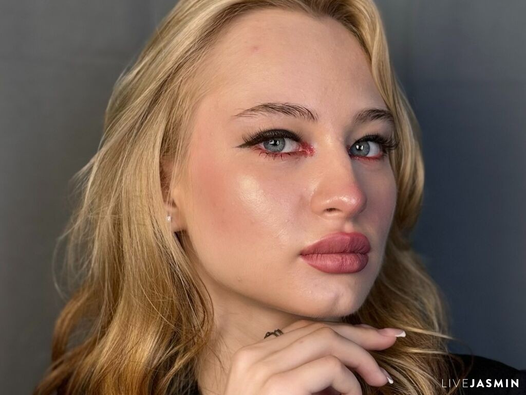 Profile photo for LucileNeuburger