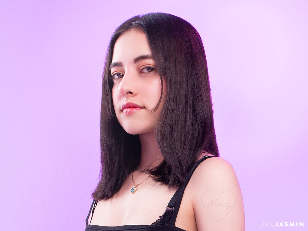 Profile photo for LunaBelleth