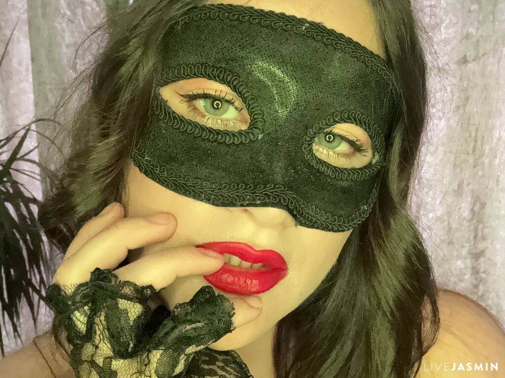 Profile photo for LusyDean