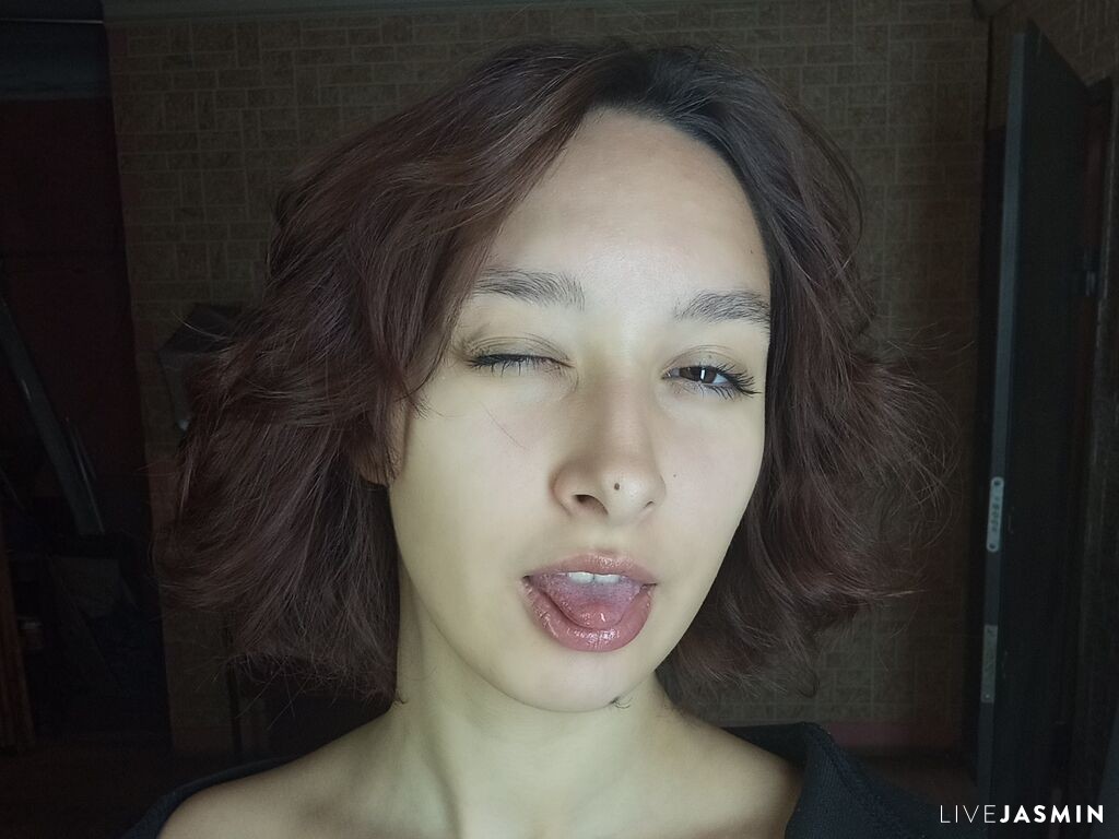 LylianRose LiveJasmin model profile