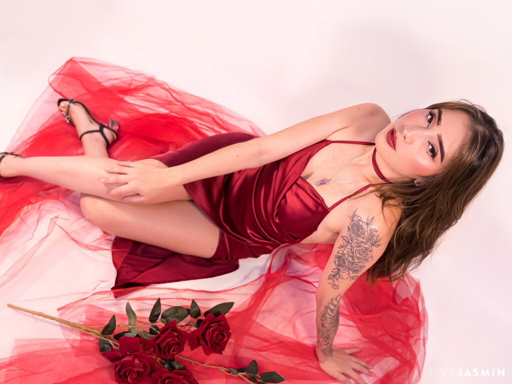 ManelikLane LiveJasmin model profile