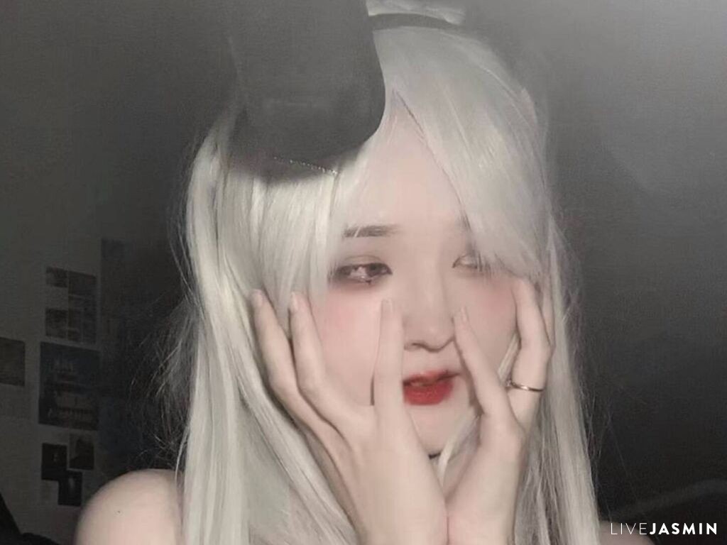 Cam girl profile image for MargaretPeters