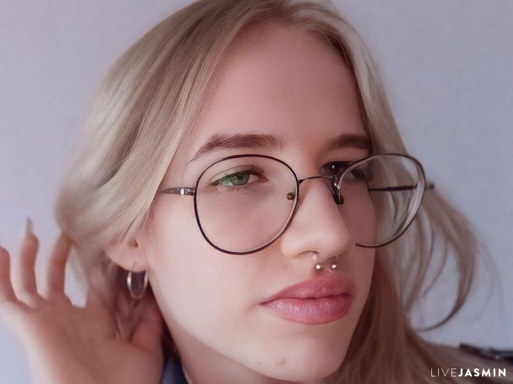 Profile photo for MarielSmolko