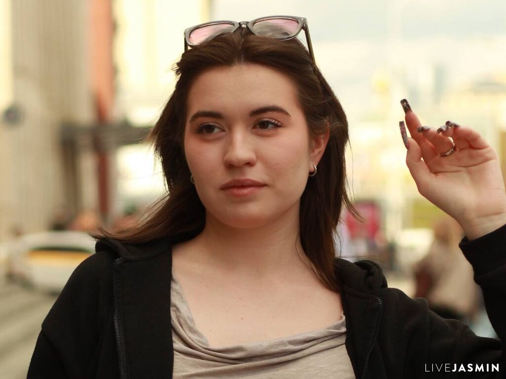 Cam girl profile image for MaryLinkin