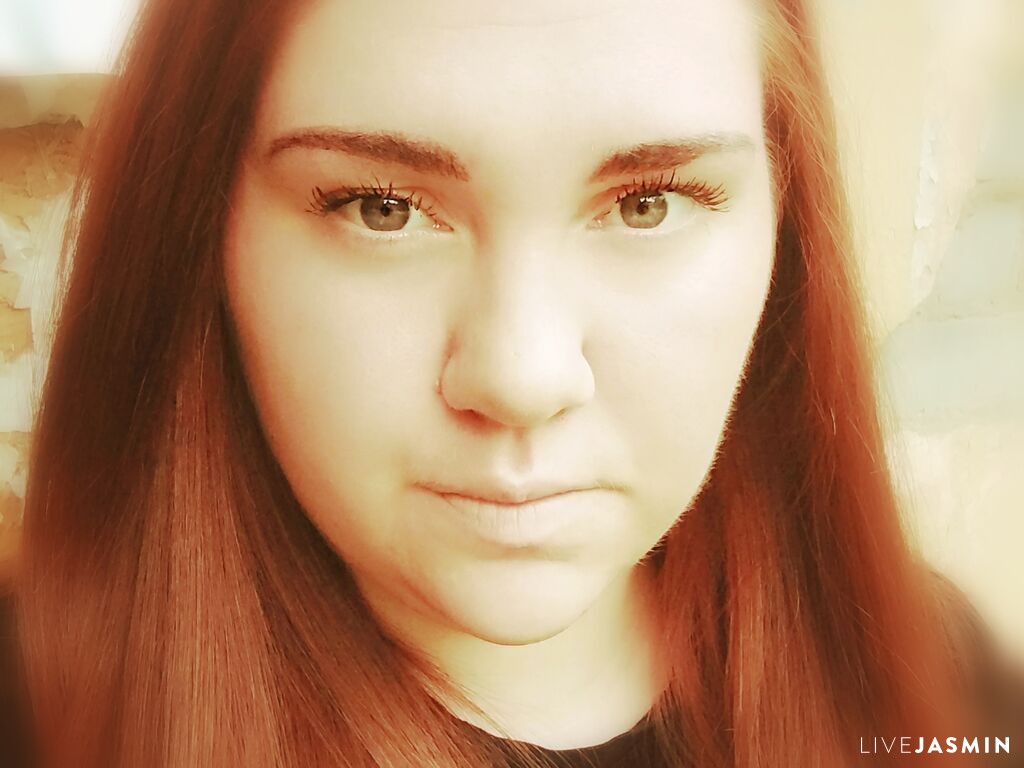 Cam girl profile image for MaryMichelle
