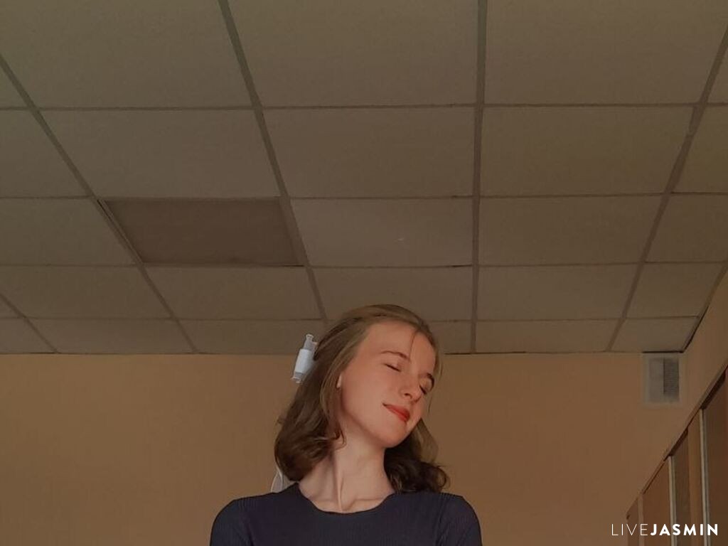 Profile photo for MaryjanePorter