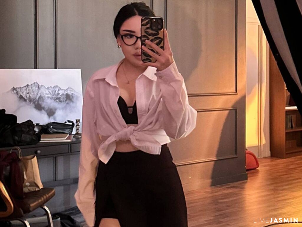 MayRenz LiveJasmin cam profile image