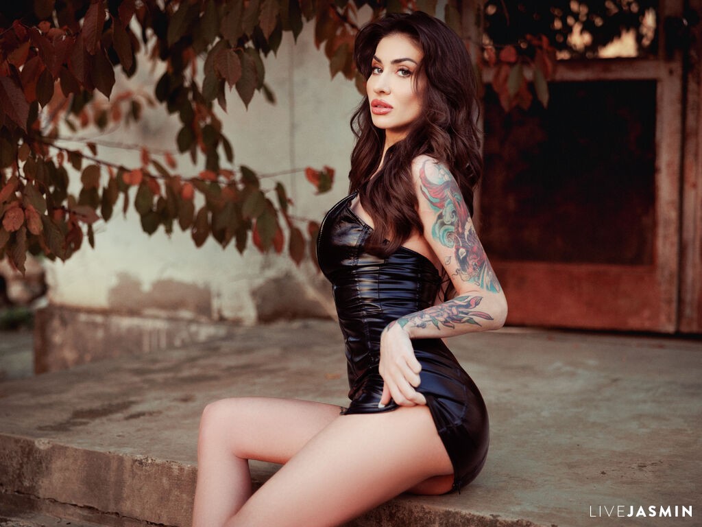 MayaLady live chat profile