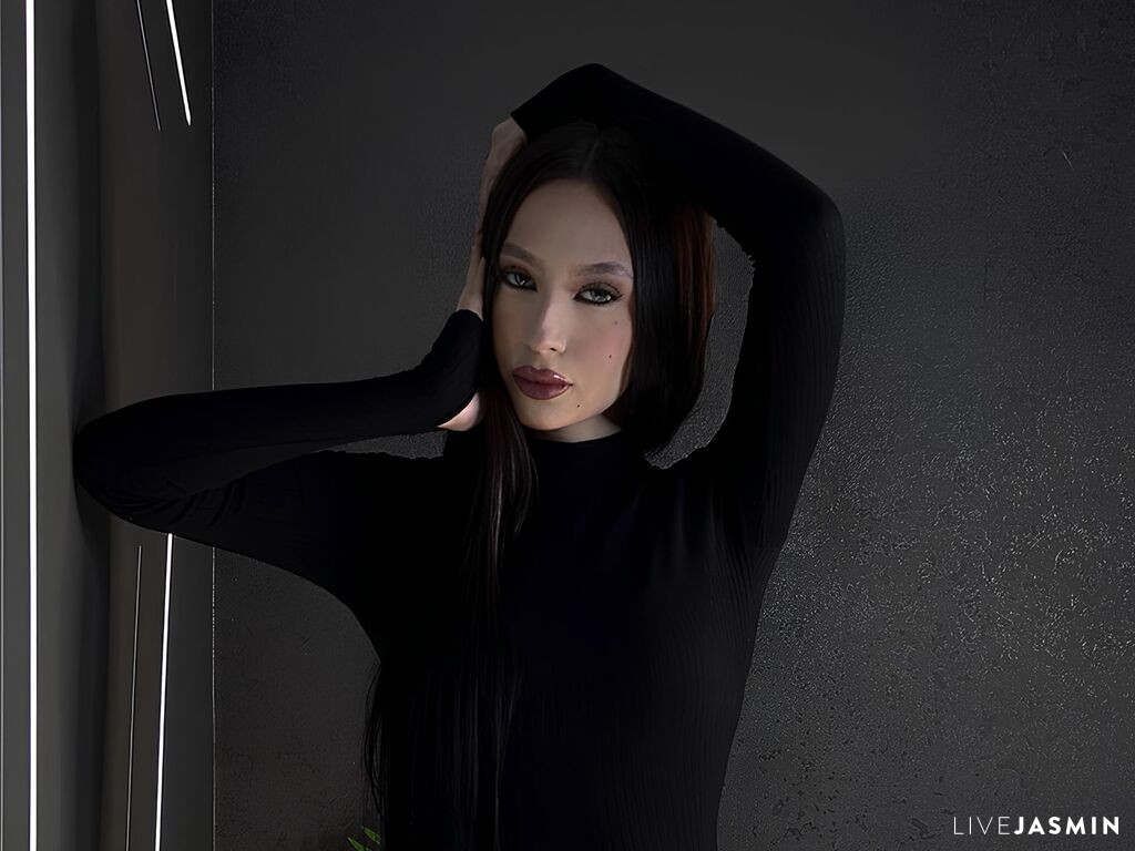 Profile photo for MeganLun