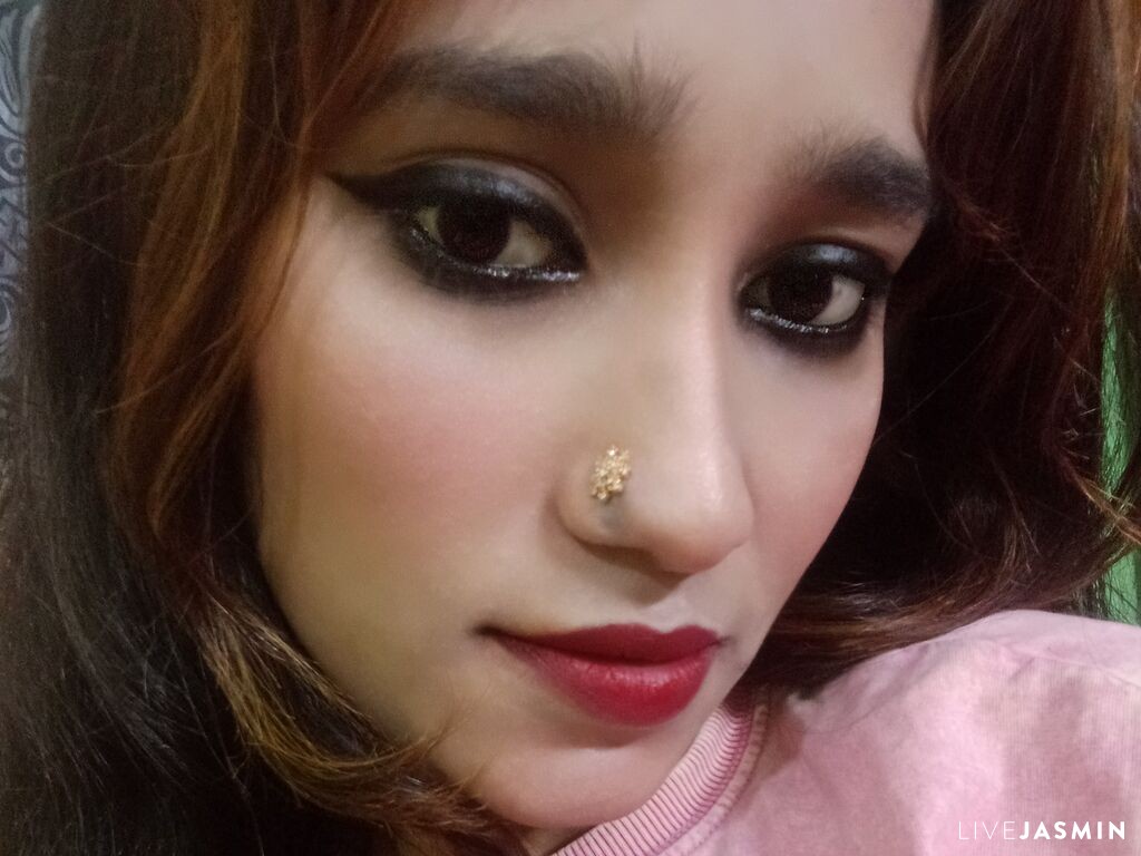 MeherinAfra model profile and live status