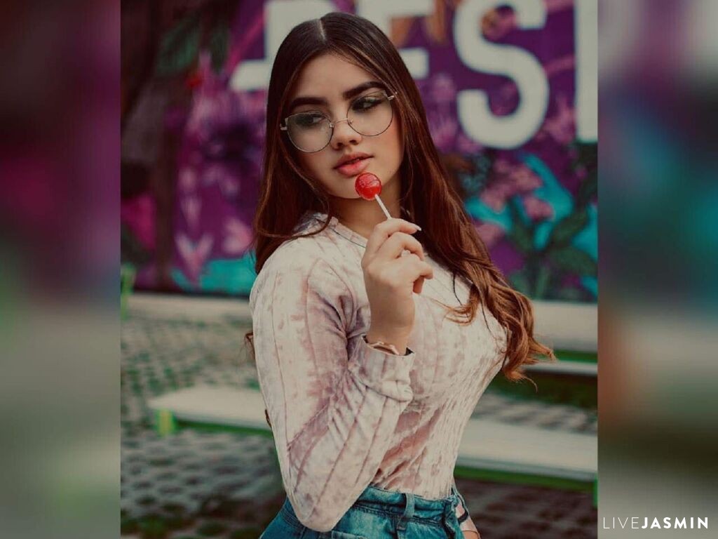 Profile photo for MelyAnderson